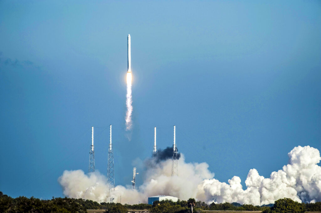 SpaceXs Falcon 9 rocket and Dragon spacecraft lift off from Launch Complex-40 at Cape Canaveral Air Force Station, Fla. Original from NASA. Digitally enhanced by rawpixel.