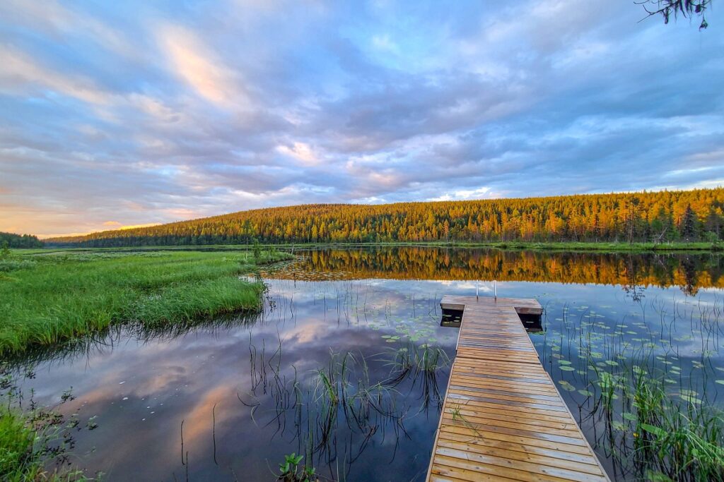 Lake near Arctic Skylight Lodge