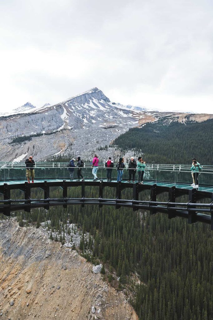 athabasca glacier skywalk