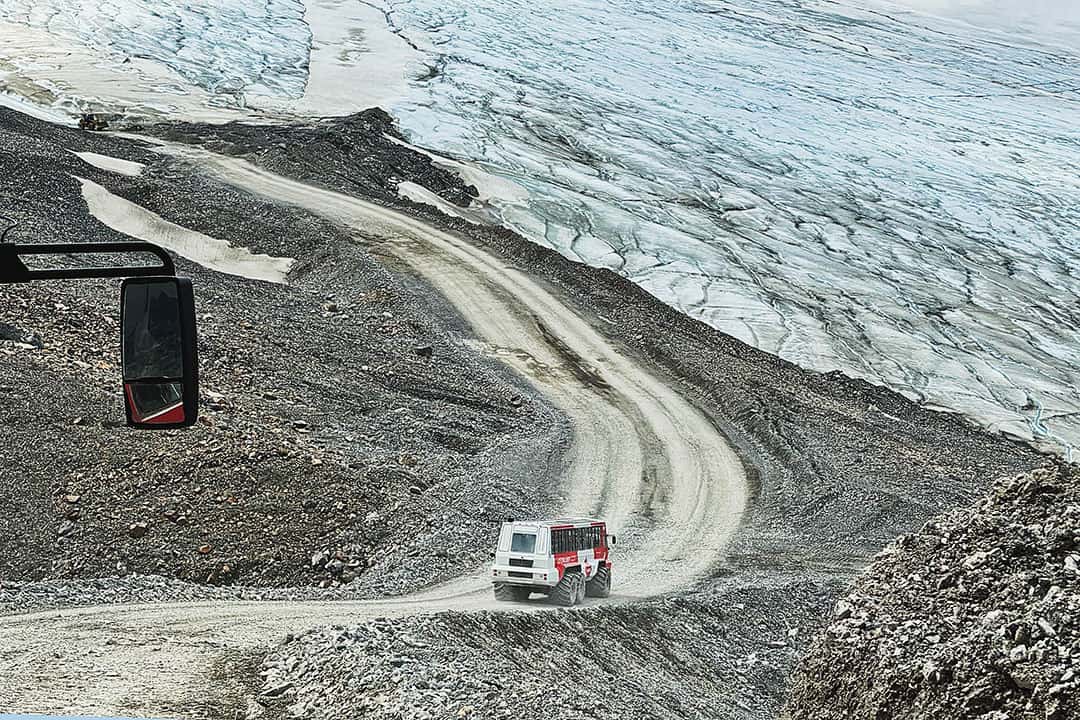 columbia ice field adventure