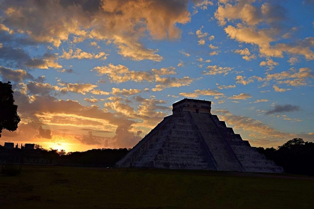 El-Castillo-at-Sunrise