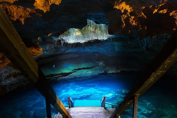 Devil's Den Florida- Photo via Canva