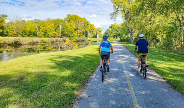 Illinois Bike Trails: The Ultimate Guide to the State’s Best Rides