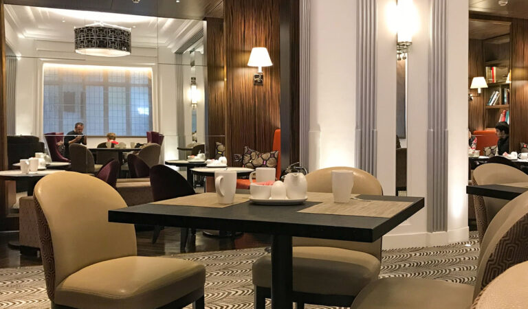 How To Get A Free Upgrade To Club Level Lounge At Ritz-Carlton Hotels – Tips – Blog – Luxury Travel Diary