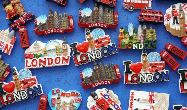 The Best London Souvenirs and Souvenir Shops