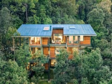 Commune With Nature In The Villa In The Woods In The Himalayas